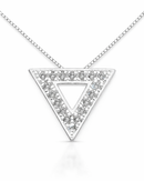 Collar triangular en plata de ley 925.